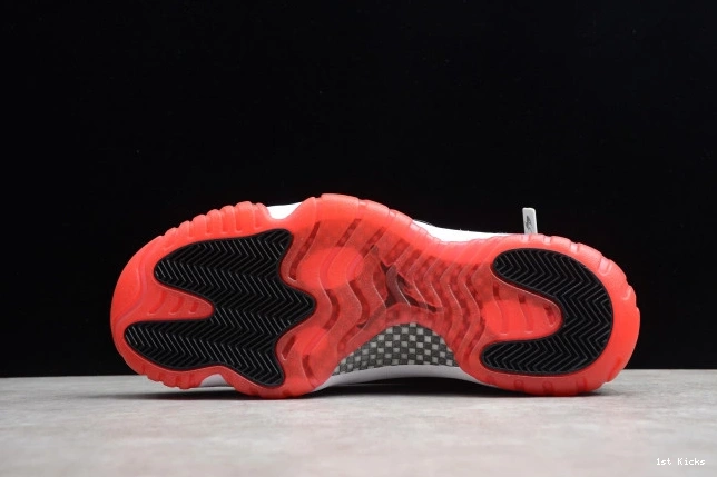 1st Kicks Shoes 11 (2012) 378037-010 Bred Air Jordan Retro 0723